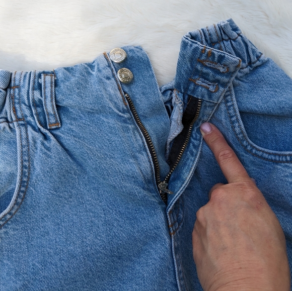 NWT TOPSHOP High Waist Paper Bag Denim Mini Skirt US Women's 4 - Picture 4 of 5